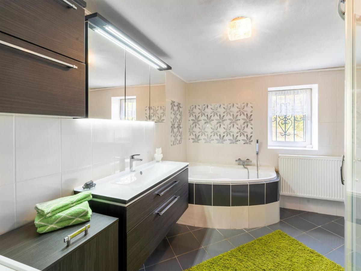 Country Cottage With Sauna And Bubble Bath Kraslice Exterior photo