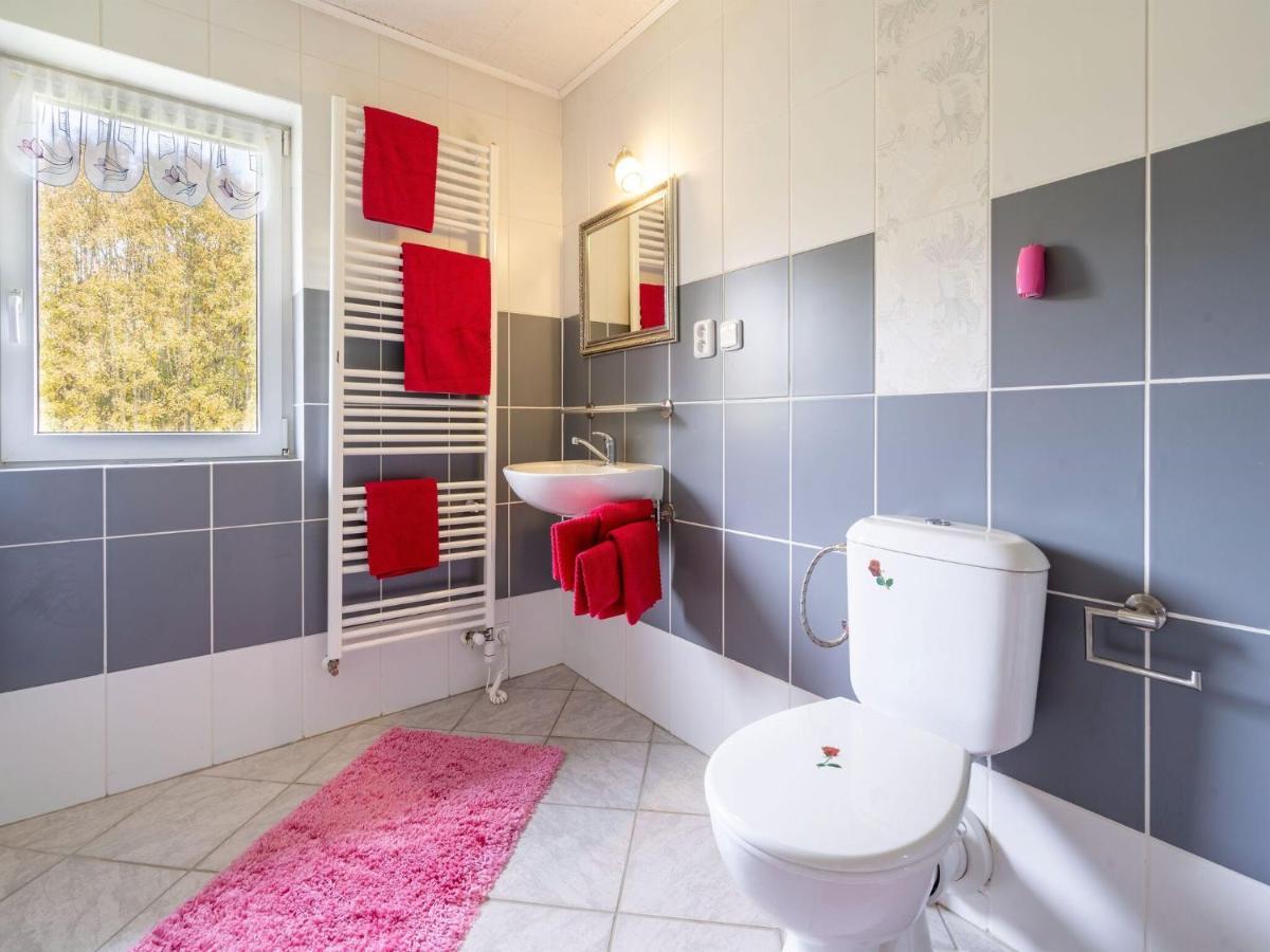 Country Cottage With Sauna And Bubble Bath Kraslice Exterior photo